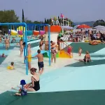 Cisano - San Vito Кемпінг 4*