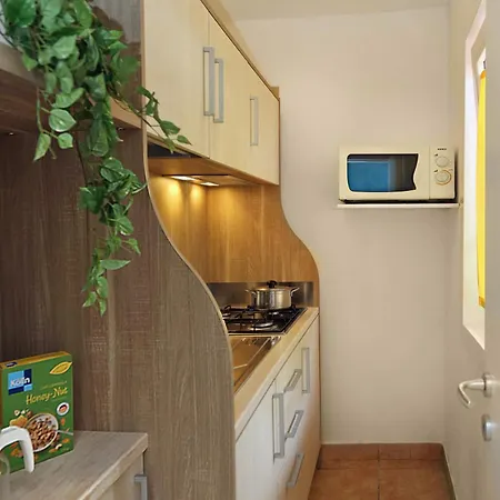 西萨诺露营酒店 - 圣维托 营地 巴多利诺