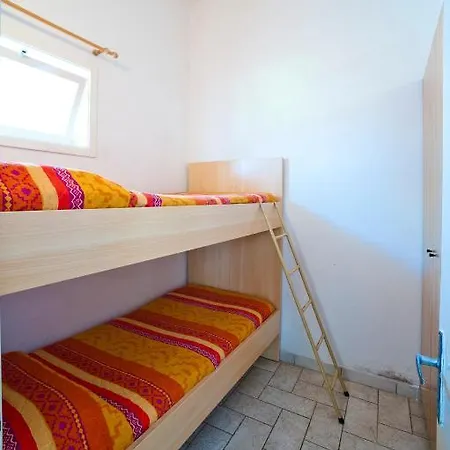 西萨诺露营酒店 - 圣维托 4*