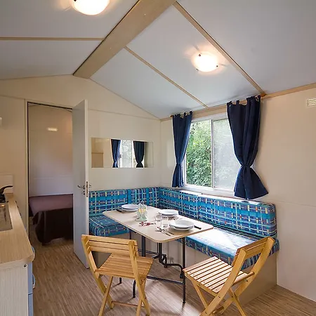 Camping Cisano - San Vito 4*