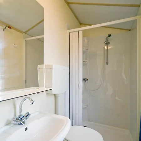 西萨诺露营酒店 - 圣维托 营地 4*