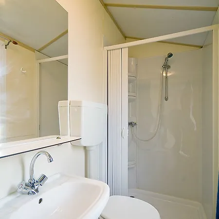 Cisano - San Vito Camping 4*