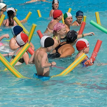 Cisano - San Vito Camping 4*