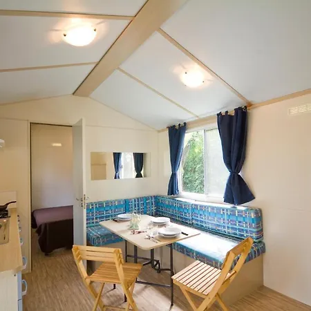 西萨诺露营酒店 - 圣维托 巴多利诺