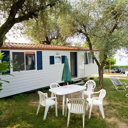 营地 西萨诺露营酒店 - 圣维托 4*