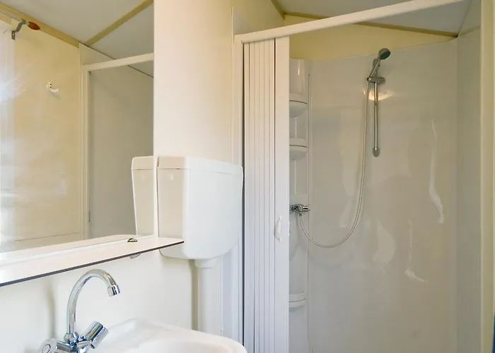 Cisano - San Vito Camping 4*