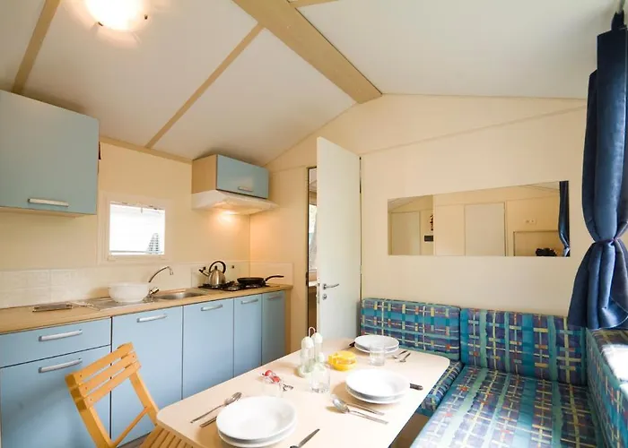 Camping Cisano - San Vito 4*