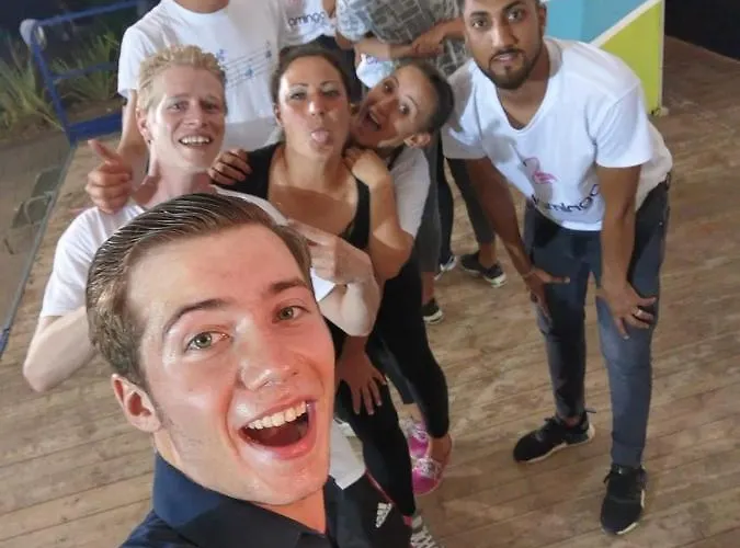 캠프장 Cisano - San Vito 4*